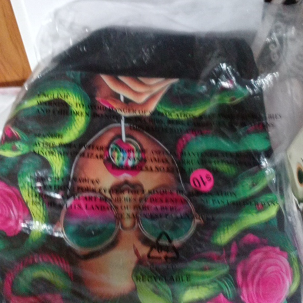 Medusa shirt